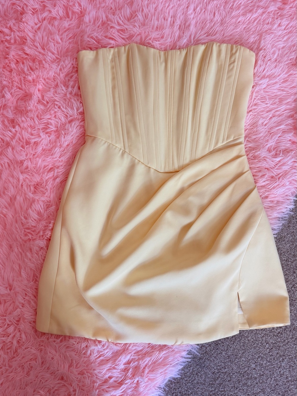 NWT Showpo AVERY Strapless Corset Mini Dress in Lemon Yellow size 6 - Picture 8 of 14